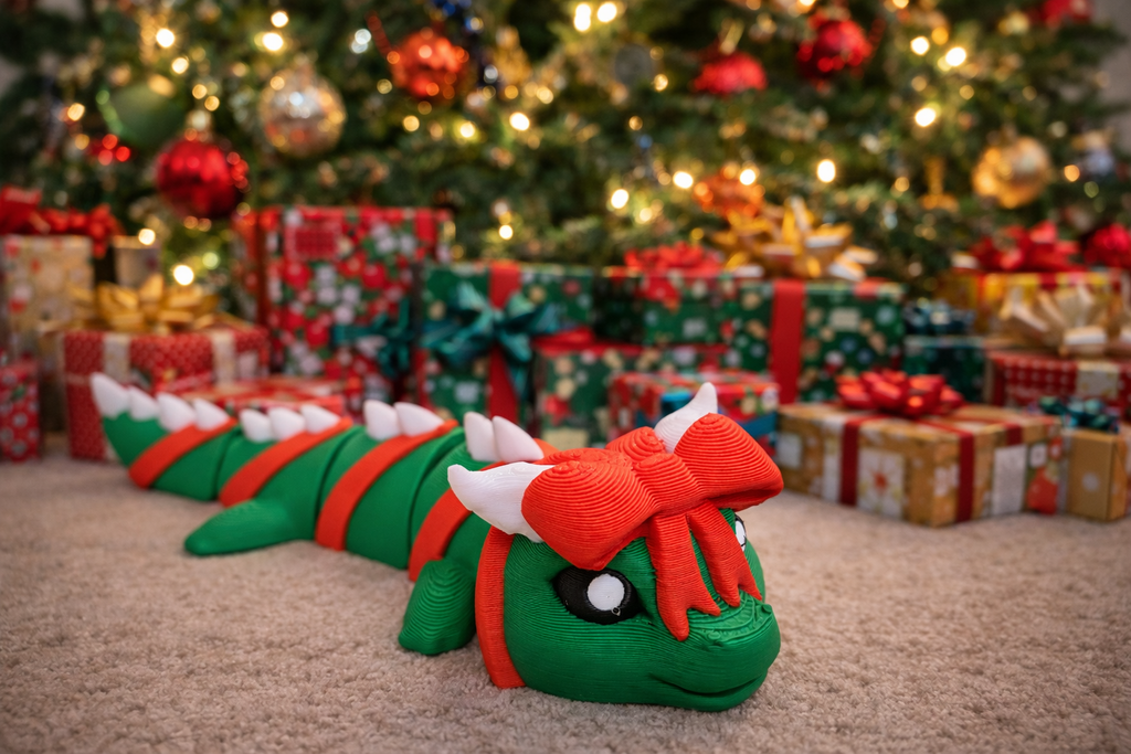 Gift Dragon - Articulated Figure