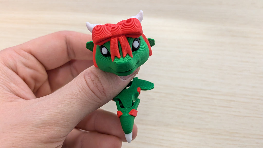 Gift Dragon - Articulated Figure